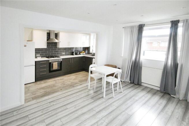 Kitchen/Reception