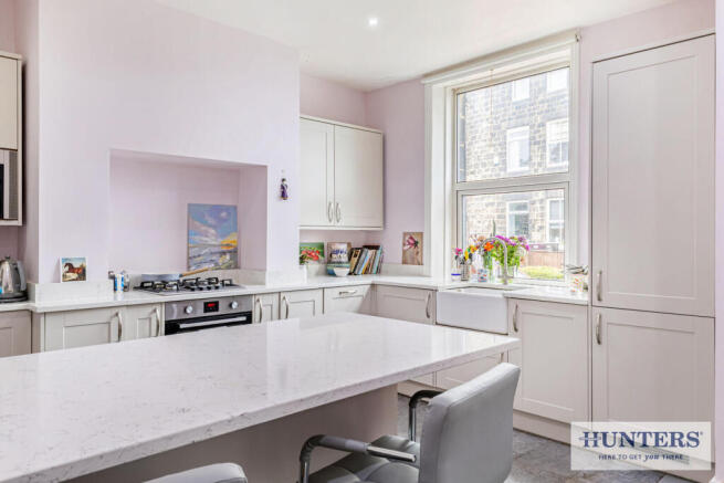 4 bed Terraced for sale Image 8