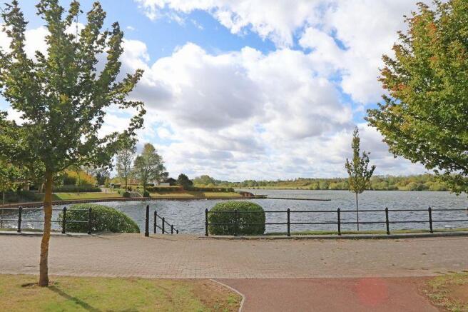 Caldecotte Lake
