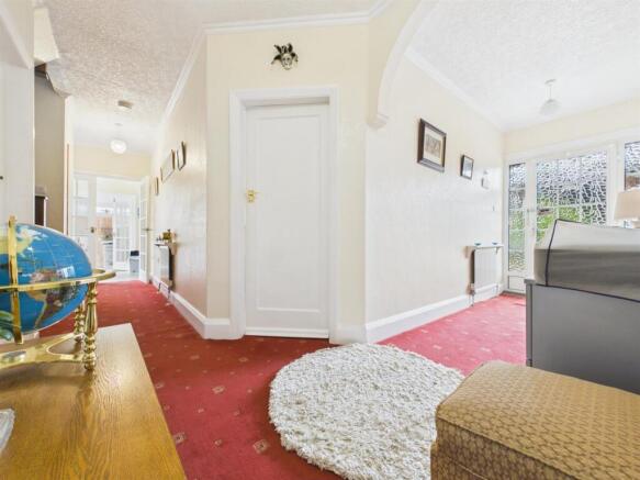 3 bed Detached Bungalow for sale Image 11