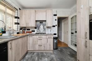 34, Oxenhope Road, Hull HU6 7BZ