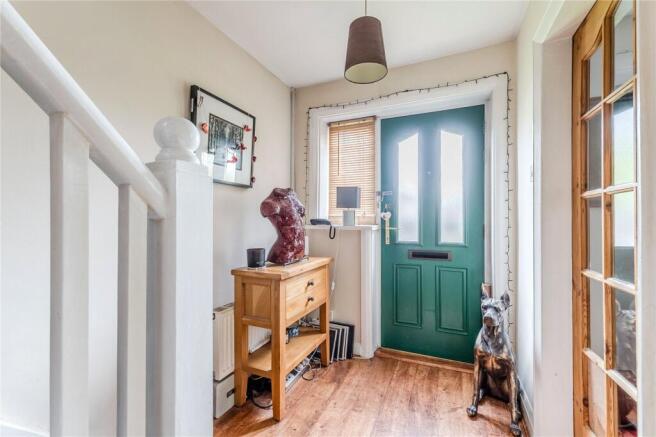 3 bed Semi-Detached for sale Image 4