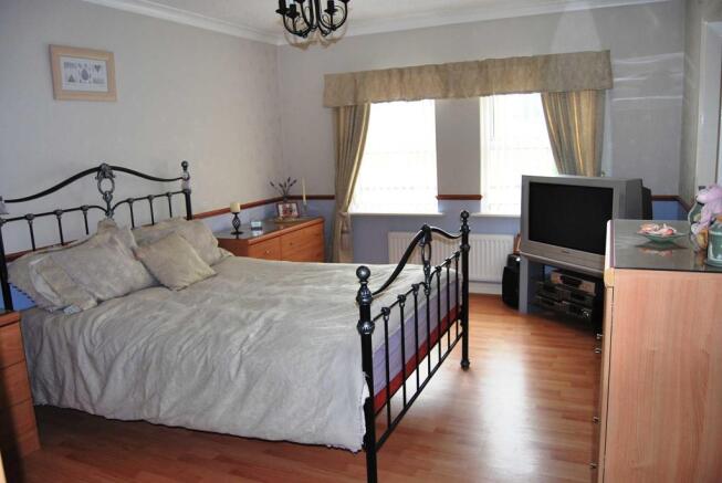 Photo 9