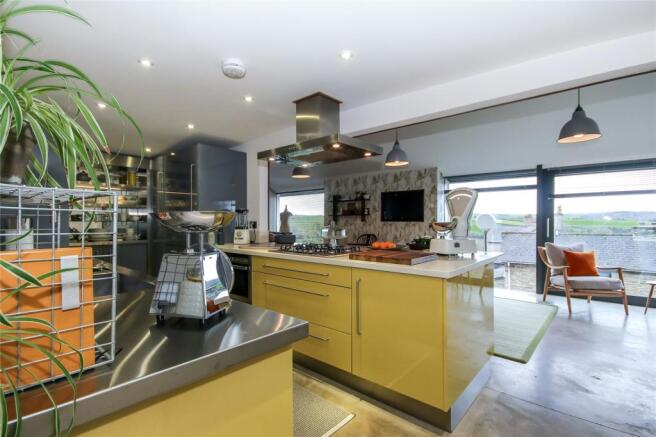Kitchen 2a