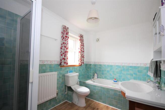 bathroom.JPG