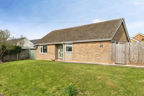 West End, Haddenham, ELY