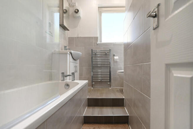 2 bed Terraced for sale Image 12