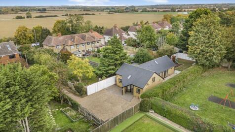 Holwell Road, Holwell, SG5