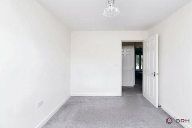 2 bed Apartment for sale Image 10