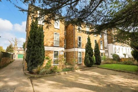 The Greenway, Uxbridge, UB8