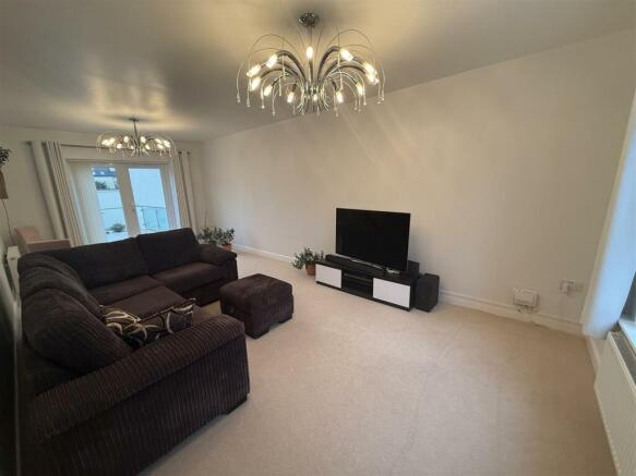 Living Room: