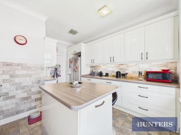 4 bed Maisonette for sale Image 5