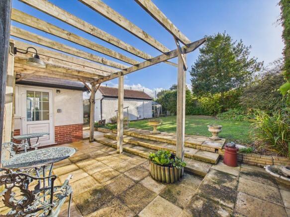 Patio & Garden