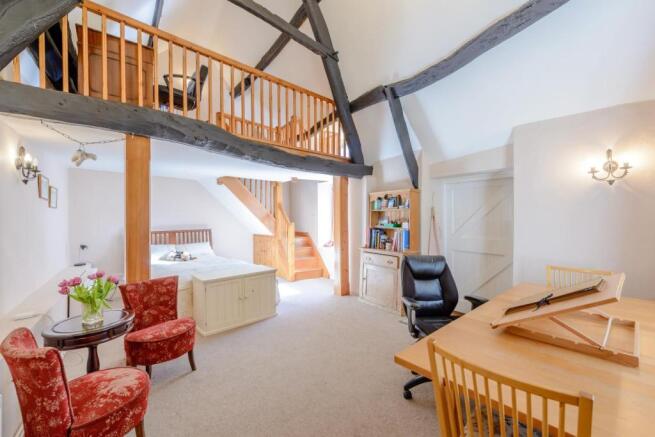 Bedroom/Sitting Room