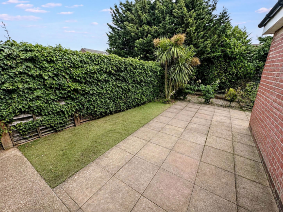 3 bed Bungalow to rent Image 11