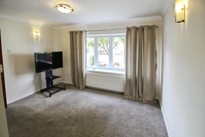 3 bed Detached for sale Image 11