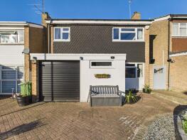 9, Nightingale Close, High Wycombe HP15 7JZ