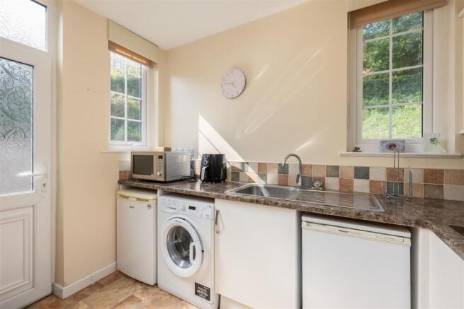 3 bed Detached Bungalow for sale Image 9