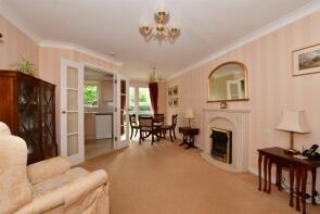 2, 101 Linters Court, London Road, Redhill RH1 2JN