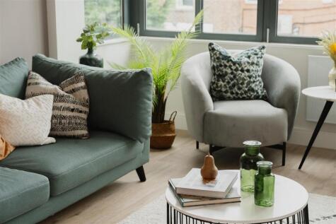 Roebuck Close, Reigate