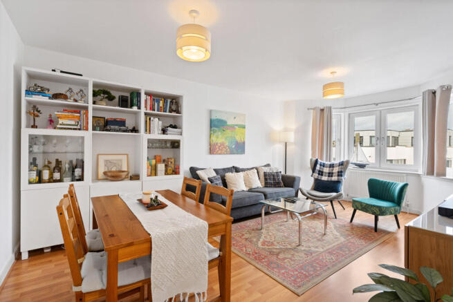Sitting/Dining Room of 164 (Flat 5) Glasgow Road