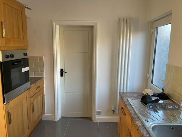 Kitchen/ Utility Wc
