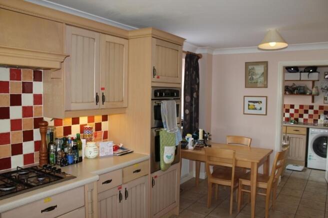 Kitchen Breakfast Area