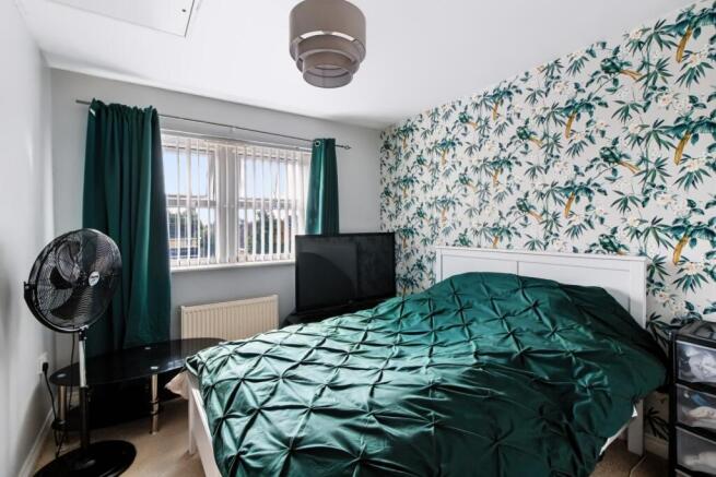 2 bed Apartment for sale Image 9