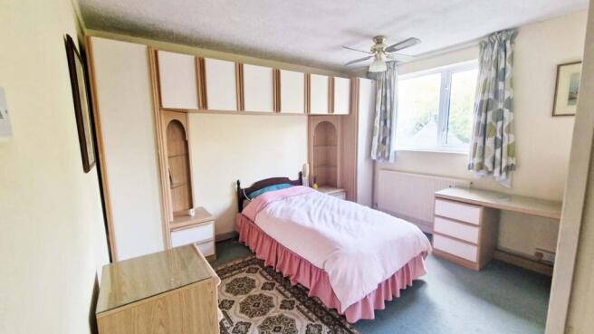 Bedroom1b.jpg
