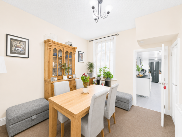 3 bed End of Terrace for sale Image 4