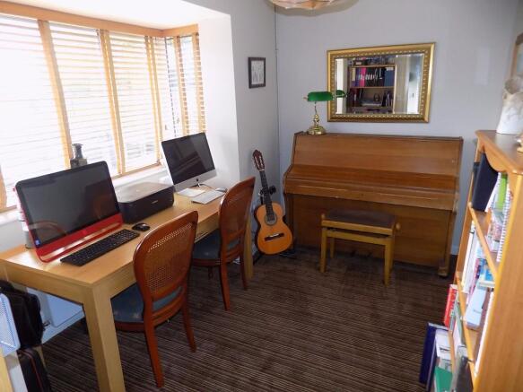 Photo 13