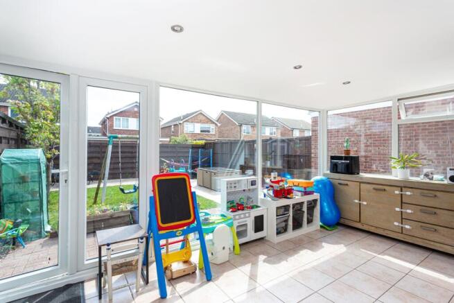 3 bed Detached for sale Image 8