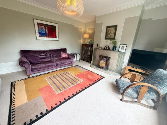 5 bed Semi-Detached for sale Image 10