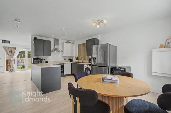 Kitchen & Dining Room