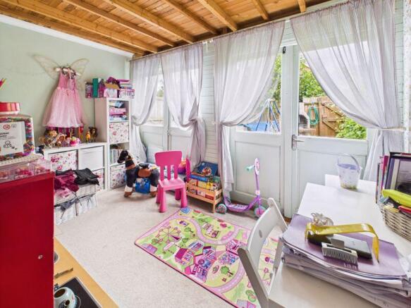 Garden room