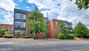 Flat 1, Watermark House, Watermark Close, Nottingham NG5 1RL
