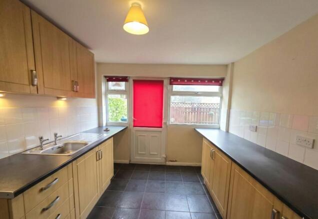 cropped-kitchen 2 (1)