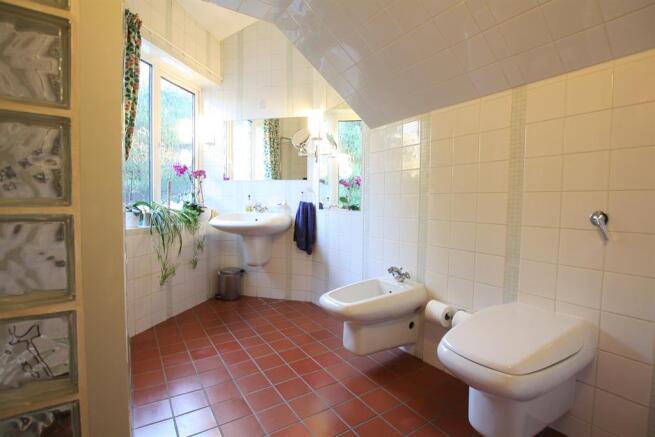 Cloakroom / Shower Room