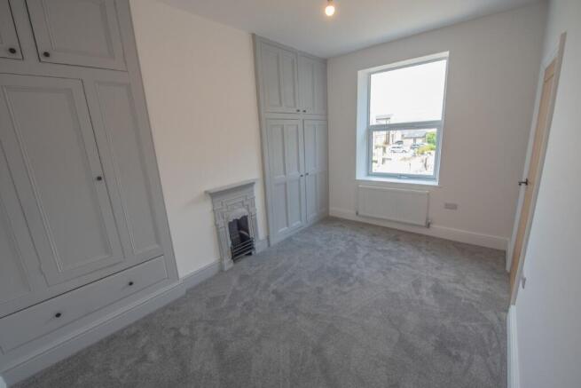 3 bed Terraced to rent Image 9