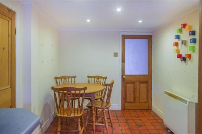 Kitchen/Dining Room