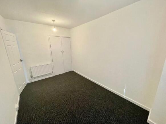 2 bed Flat to rent Image 7