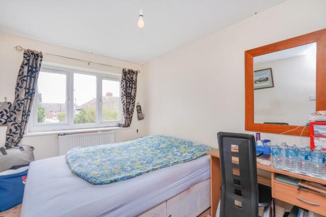 4 bed Semi-Detached for sale Image 12