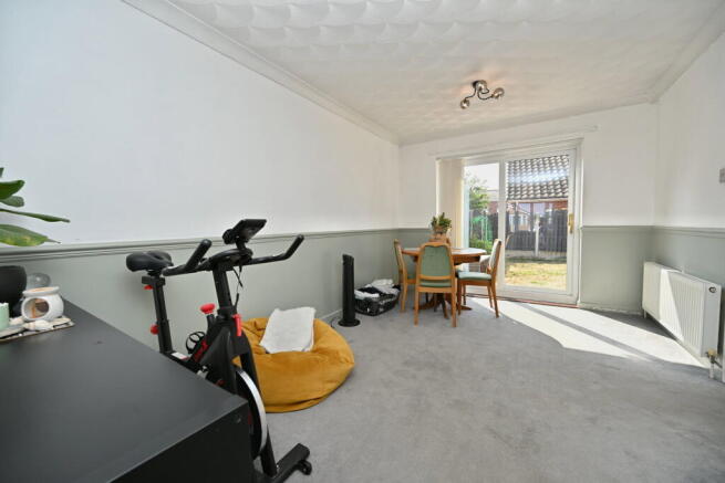 3 bed Semi-Detached for sale Image 5