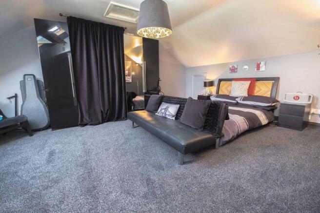Bedroom (2nd F...