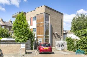 Flat 3, 2, Sambroke Square, East Barnet, Barnet EN4 9PL