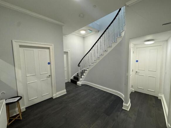 2. Hallway.jpg