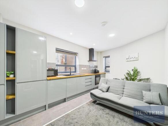 Kitchen / Living Room