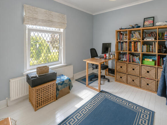 2 bed Terraced for sale Image 8