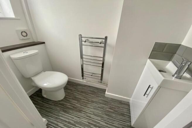 Cloakroom / WC