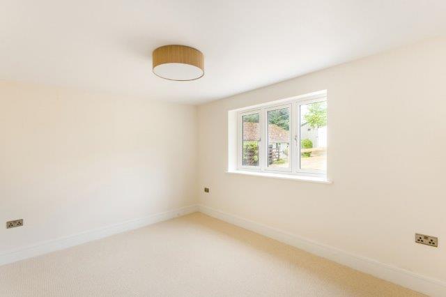 Study/dining room